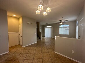 2727 N Price Rd in Chandler, AZ - Building Photo - Building Photo