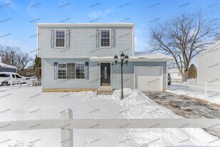 3715 Big Walnut Dr in Groveport, OH - Building Photo