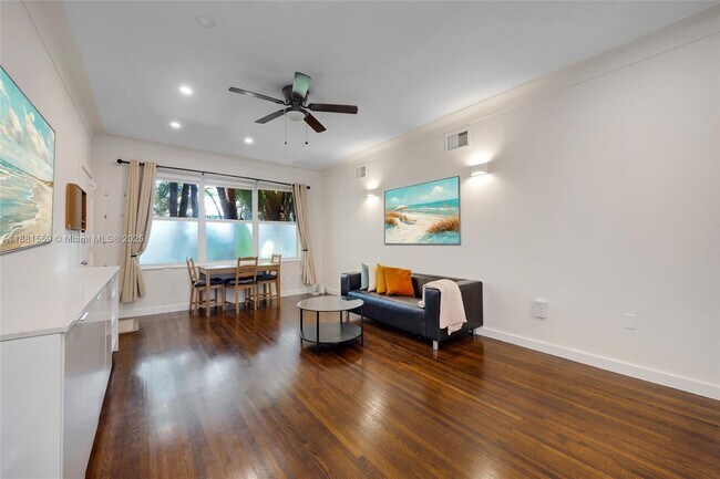 1446 Lenox Ave. in Miami Beach, FL - Building Photo - Building Photo