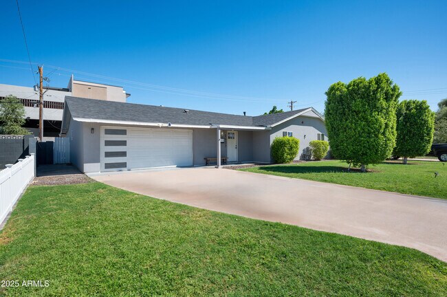 2037 N 71st St in Scottsdale, AZ - Building Photo - Building Photo
