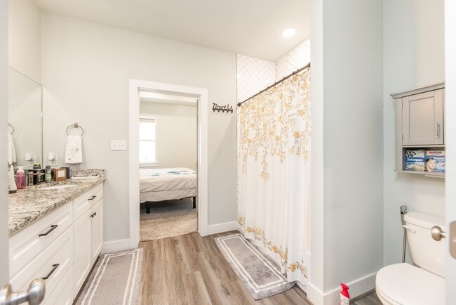 property at 9 Drywood Ln