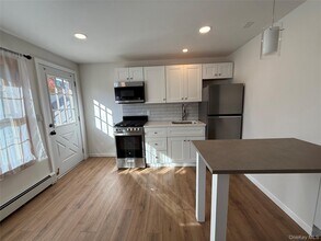 162 Morningside Ave-Unit -1 in Tappan, NY - Foto de edificio - Building Photo