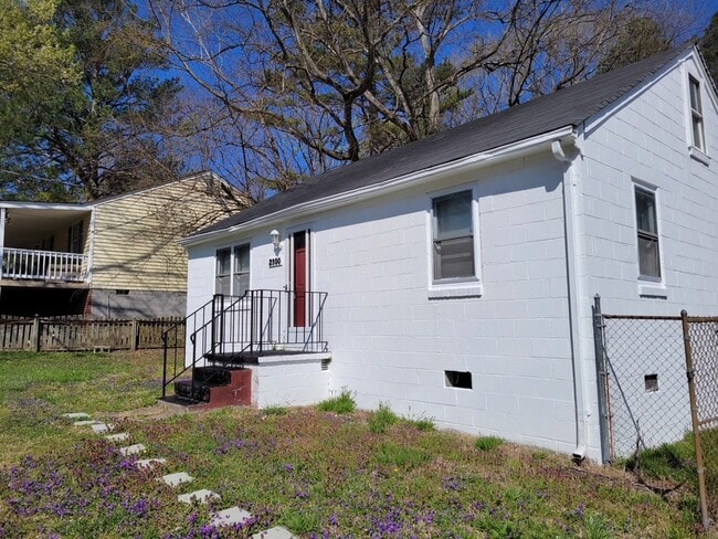 2800 Milhorn St in Colonial Heights, VA - Building Photo - Building Photo