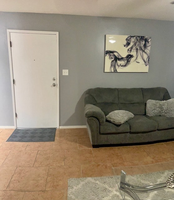 6301 N Barcelona Ct
