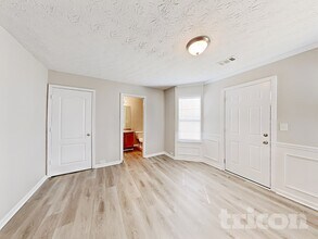 1645 Gallup Dr in Stockbridge, GA - Building Photo - Building Photo