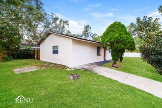 6630 Westmont Dr in Orlando, FL - Foto de edificio - Building Photo