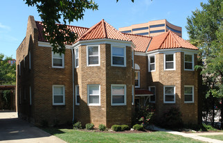 4934-4936 Walnut St Apartamentos