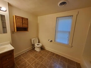 8342 Plantation Rd in Roanoke, VA - Building Photo - Building Photo