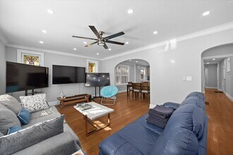 7373 Pershing Ave in University City, MO - Building Photo - Building Photo