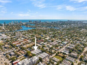 920 NE 17th Ave in Fort Lauderdale, FL - Foto de edificio - Building Photo