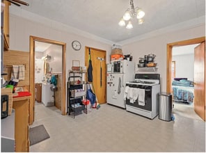 887 W James Ave in St. Paul, MN - Building Photo - Building Photo