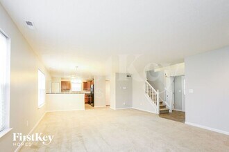 15193 Silvercharm Dr in Noblesville, IN - Building Photo - Building Photo
