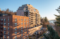 Riverwatch on Hudson in Yonkers, NY - Building Photo - Building Photo