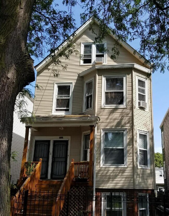 property at 2923 N Springfield Ave