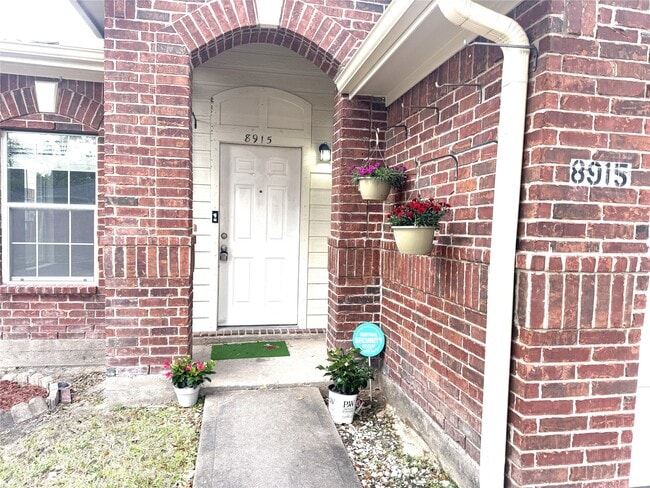 property at 8915 Canton Park Ln