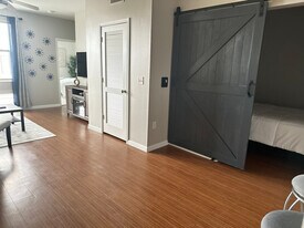 800 Town and Country Blvd in Houston, TX - Building Photo