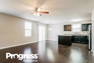 281 Fieldspar Ln in Clayton, NC - Building Photo - Building Photo