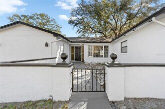 621 Ashberry Ln in Altamonte Springs, FL - Building Photo - Building Photo