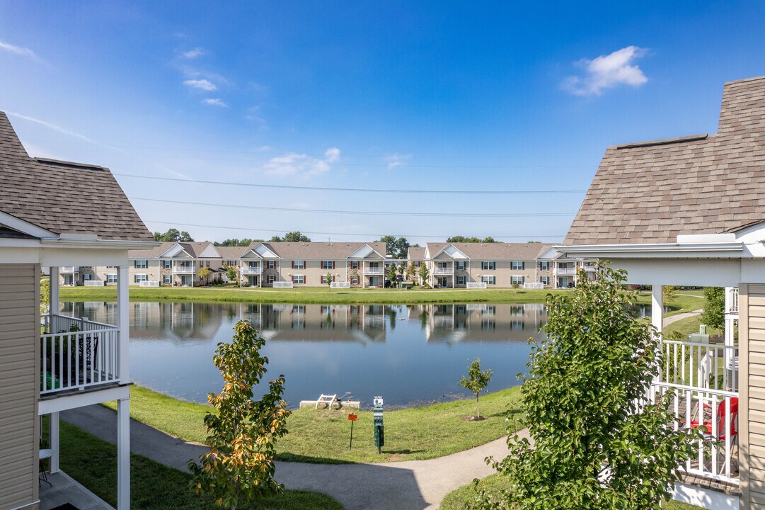 The Square at Latham Park in Hilliard, OH - Building Photo