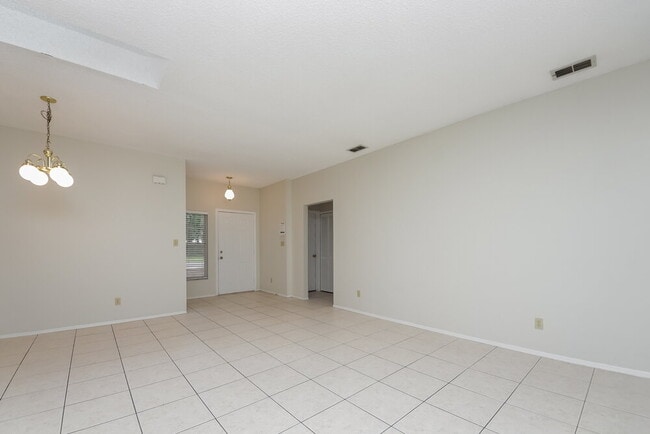 1849 Concord Dr in Apopka, FL - Building Photo - Building Photo