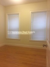 16 Burney St, Unit 2 in Boston, MA - Building Photo - Building Photo