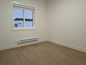 32945 Best Ave in Mission, BC - Building Photo - Building Photo