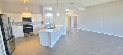 6750 Ferri Cir in Port Orange, FL - Building Photo - Building Photo
