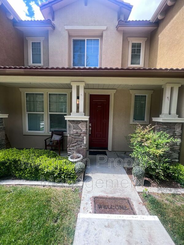 property at 30505 Canyon Hills Rd