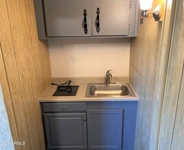 6407 E Avalon St in Mesa, AZ - Building Photo - Building Photo