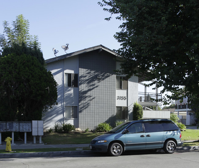 3155 E Pearl Dr in Fullerton, CA - Building Photo - Building Photo