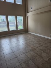 1806 Ayleth Ave in San Antonio, TX - Building Photo - Building Photo