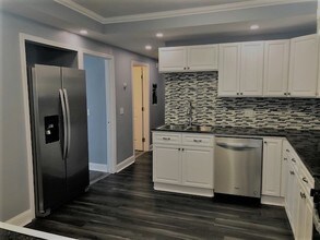 104 Ashworth Pl, Unit 1 in Syracuse, NY - Foto de edificio - Building Photo