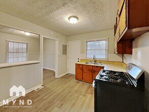 425 Stephenson Rd in Stone Mountain, GA - Building Photo - Building Photo