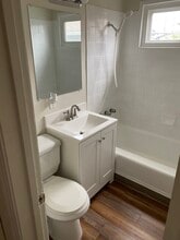 1246 80th Ave, Unit Duplex in Oakland, CA - Building Photo - Building Photo