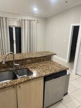 13755 SW 169th Ter in Miami, FL - Foto de edificio - Building Photo