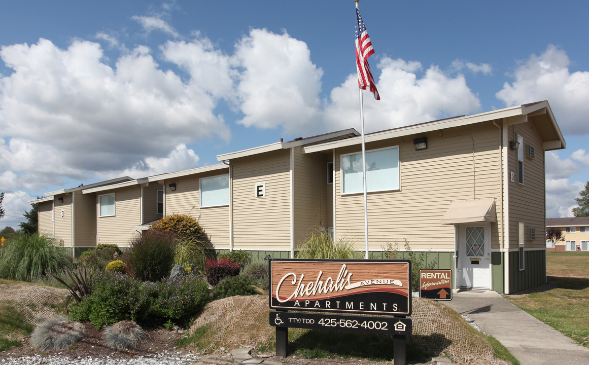 Chehalis Avenue Apartments in Chehalis, WA - Building Photo