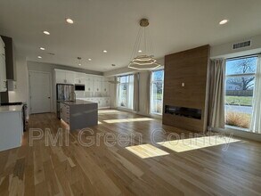 134 E Elgin St in Broken Arrow, OK - Building Photo - Building Photo