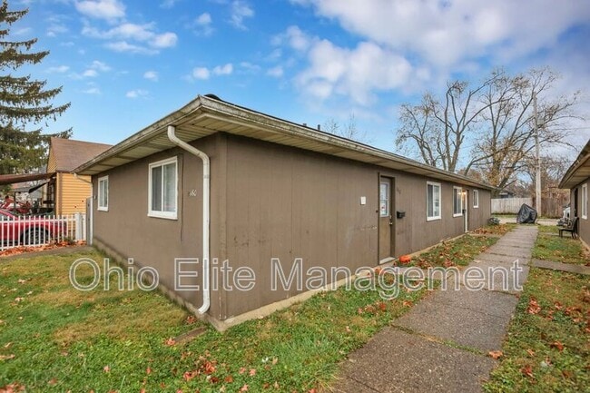 2460 Hiawatha St in Columbus, OH - Building Photo - Building Photo