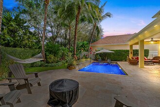 140 Sweet Bay Cir in Jupiter, FL - Building Photo - Building Photo