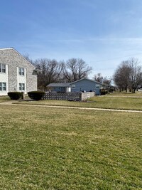401 SW Elm St photo'