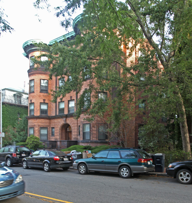 365-367 Harvard St in Cambridge, MA - Foto de edificio - Building Photo