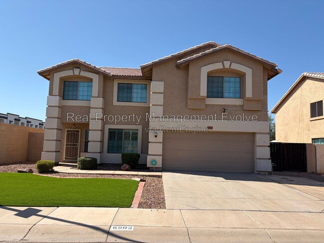 6903 W Lawrence Ln