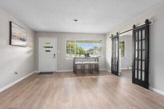 4070 Arbutus Dr in Pensacola, FL - Building Photo - Building Photo