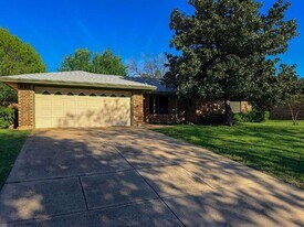 3708 Holland Dr in North Richland Hills, TX - Building Photo
