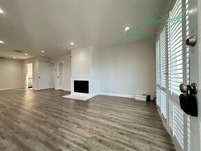 1910 Mt Vernon Ct in Mountain View, CA - Building Photo - Building Photo