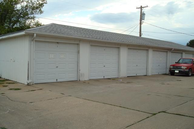 403 S William Ave in Fremont, NE - Building Photo - Building Photo