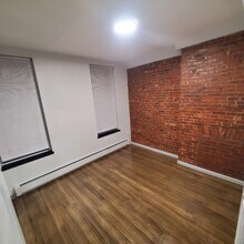 232 1st St in Jersey City, NJ - Building Photo - Building Photo