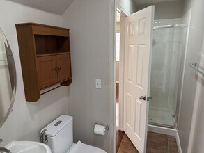 5122 Tioga Pass Ave in Las Vegas, NV - Building Photo - Building Photo