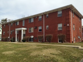 Meridian Apartments in Indianapolis, IN - Building Photo - Building Photo