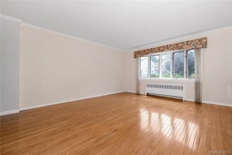 146 Mansion Ave in Yonkers, NY - Building Photo - Building Photo